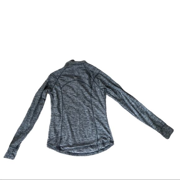 performance zip top - Picture 2 of 3